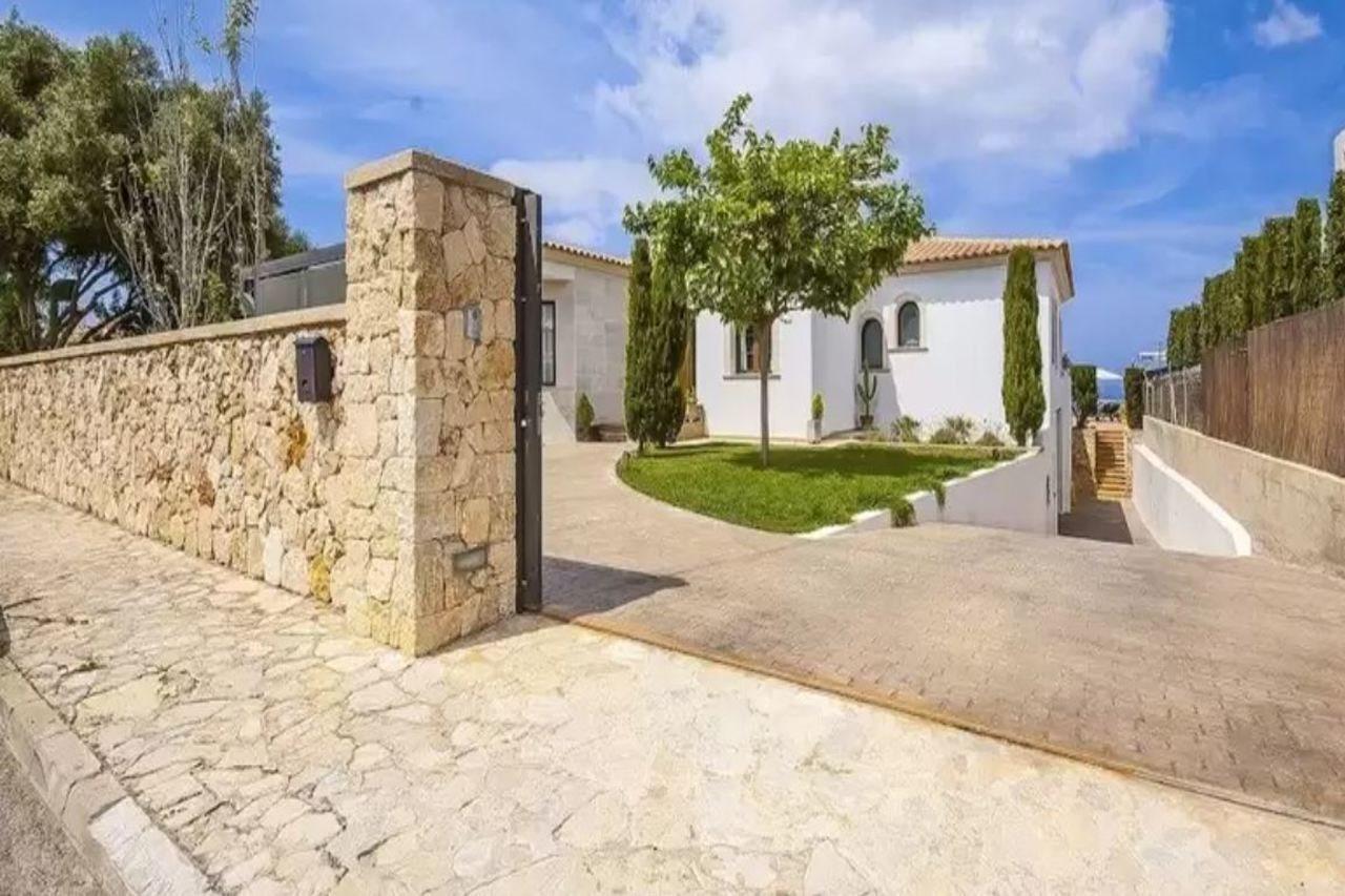 Voramar Villa